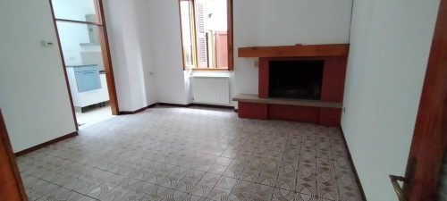 Appartamento in Vendita a Marone
