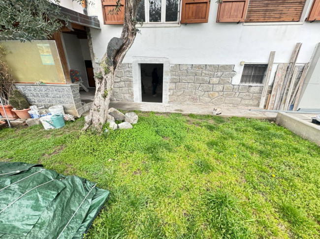 Porzione di casa in vendita a Vello, Marone (BS)