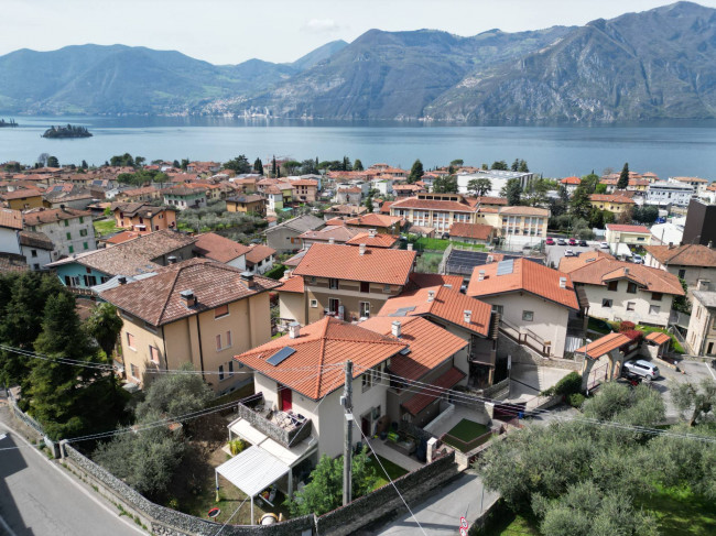 Rustico in vendita a Iseo (BS)