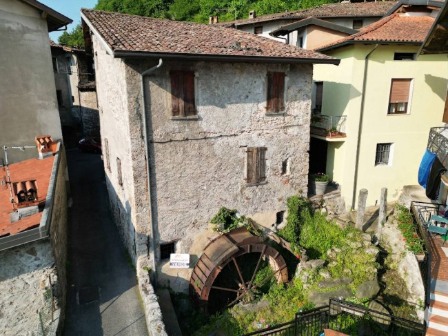 Rustico in Vendita a Pisogne