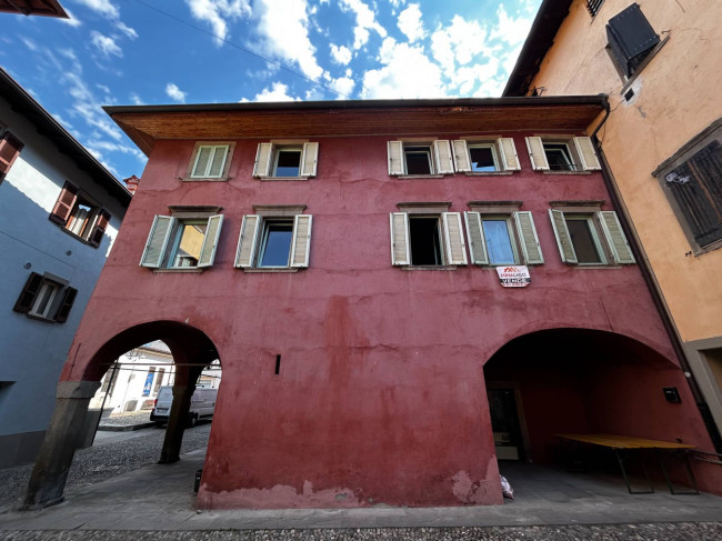 APPARTAMENTO in Vendita a Pisogne