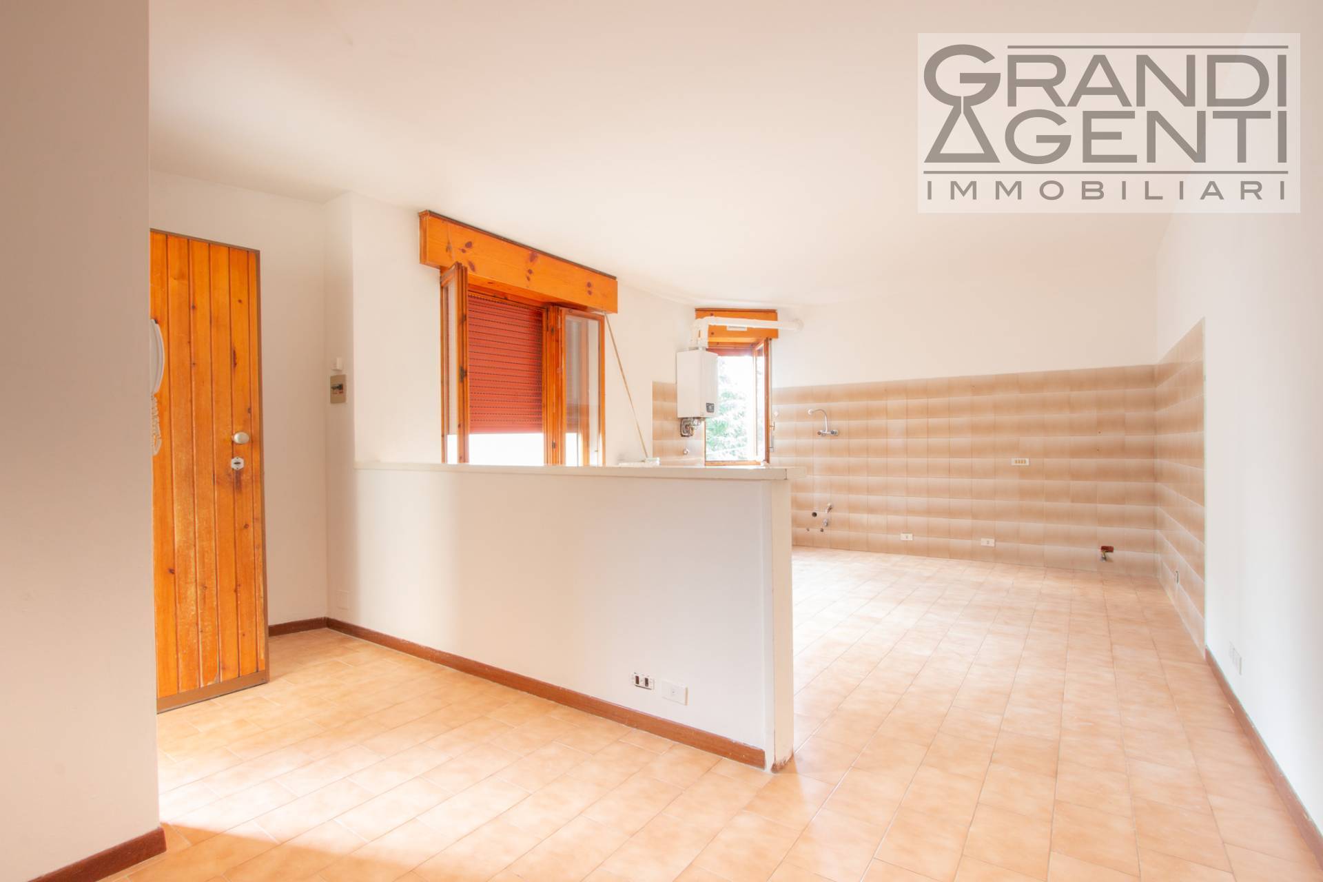 Appartamento in vendita a Verona, Santa lucia, golosine, zona fiera - foto 2