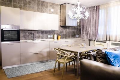 Villa in vendita a Peschiera del Garda
