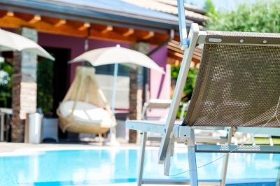Villa in vendita a Peschiera del Garda