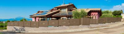 Villa in vendita a Peschiera del Garda