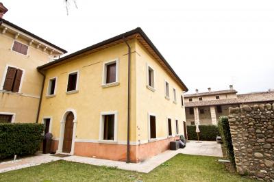 Villa for sale in Sant'Ambrogio di Valpolicella
