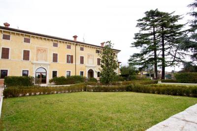 Villa for sale in Sant'Ambrogio di Valpolicella
