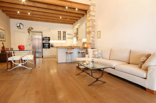 Casale in vendita a Verona