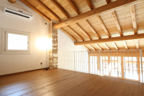 Casale in vendita a Verona