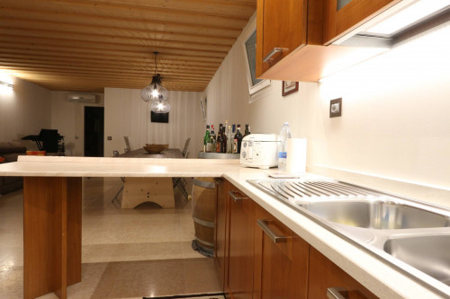 Casale in vendita a Verona