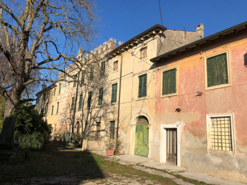 Haus in Kauf bis Valeggio sul Mincio