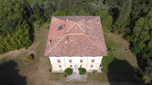 Villa for sale in Lazise