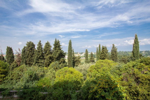 Villa for sale in Lazise