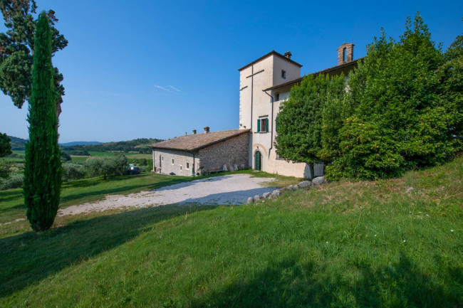 Villa in vendita a Caprino Veronese