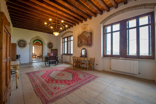 Villa in vendita a Caprino Veronese