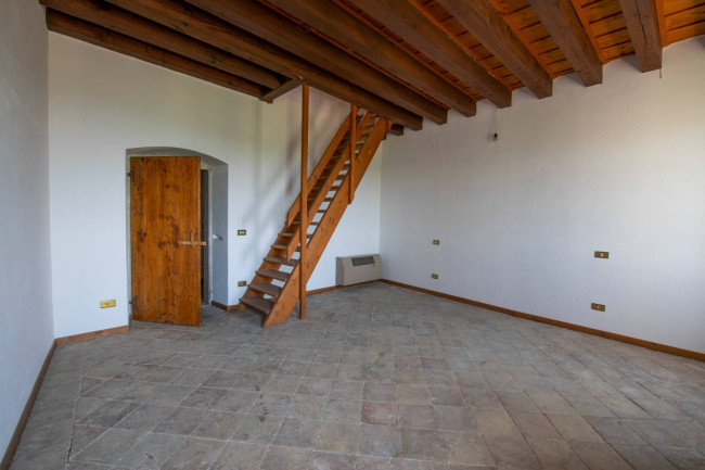 Villa in vendita a Caprino Veronese