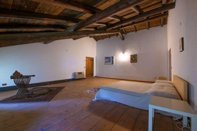 Villa in vendita a Caprino Veronese