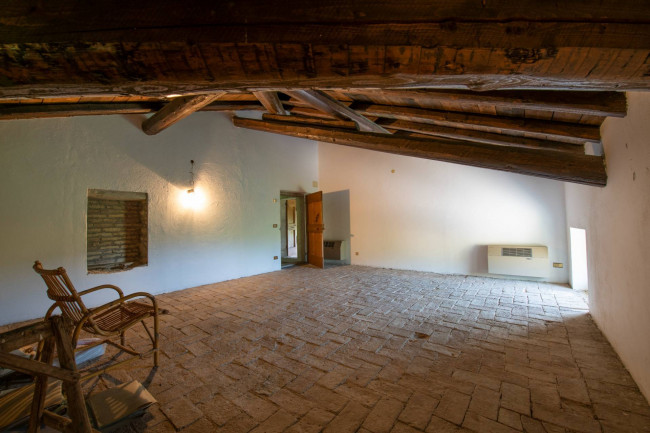 Villa in vendita a Caprino Veronese