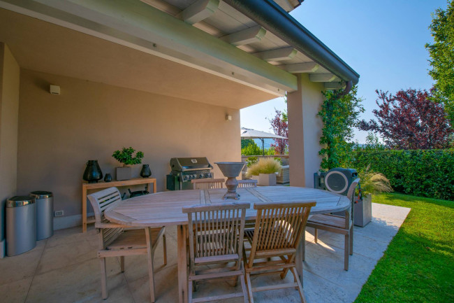 Villa in vendita a Negrar