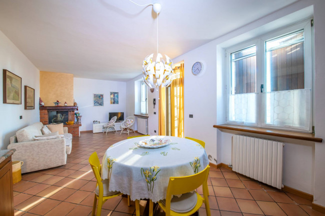 Casa Semindipendente in vendita a Soave