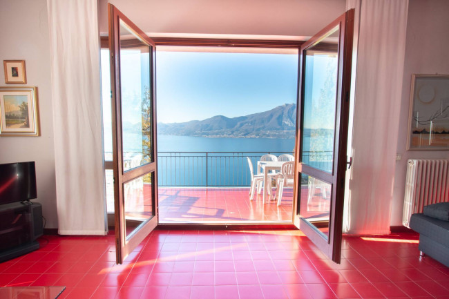 Villa for sale in Torri del Benaco