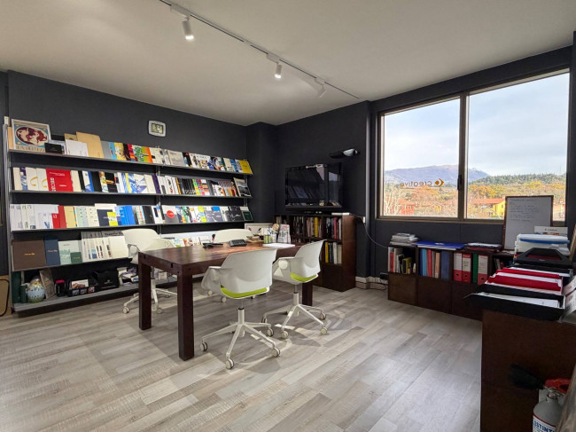 Studio/Ufficio in Vendita a Affi