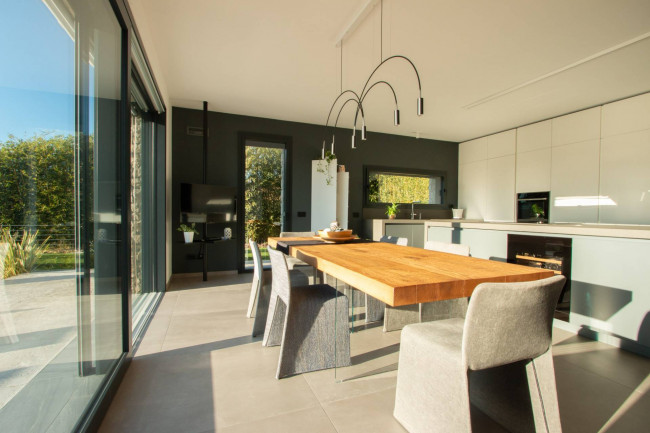 Villa in vendita a Pescantina