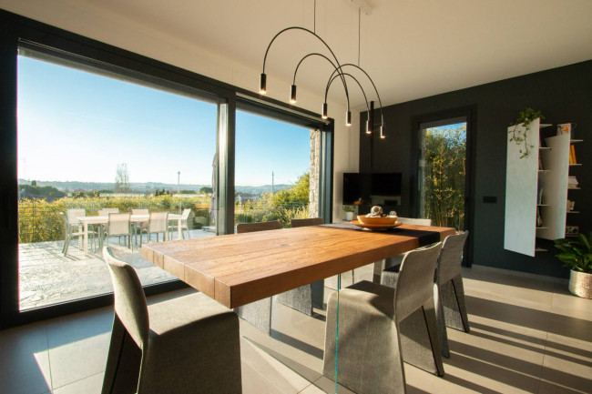 Villa in vendita a Pescantina