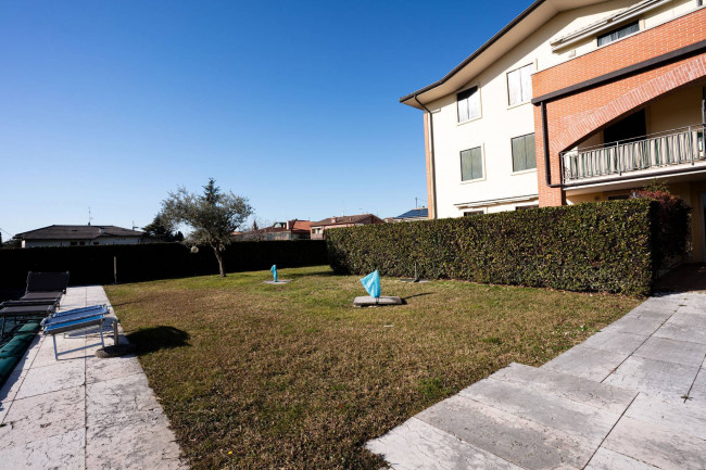 Appartamento in affitto a Bardolino