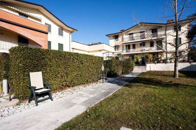 Appartamento in affitto a Bardolino