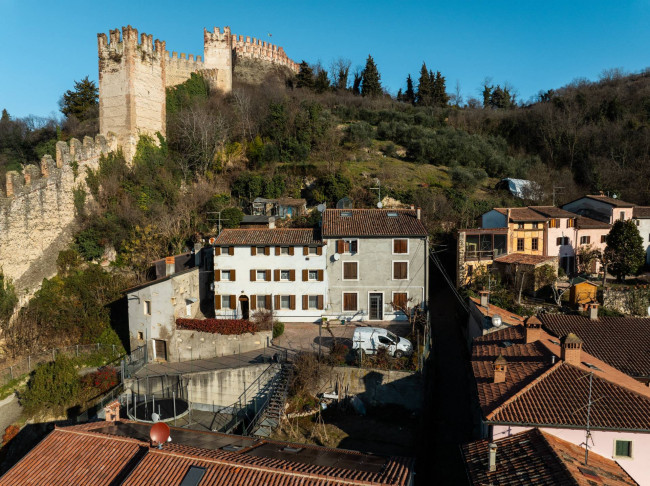 Casa Semindipendente in vendita a Soave