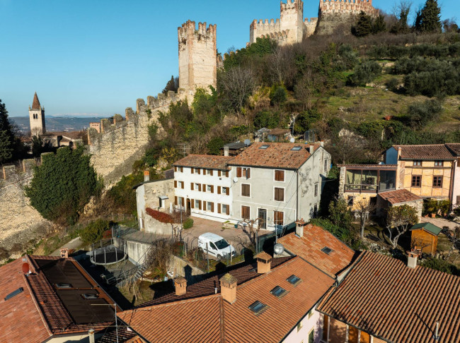 Casa Semindipendente in vendita a Soave