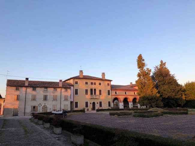 Villa in vendita a Sorgà