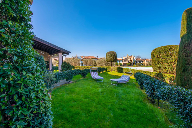 Appartamento in vendita a Peschiera del Garda