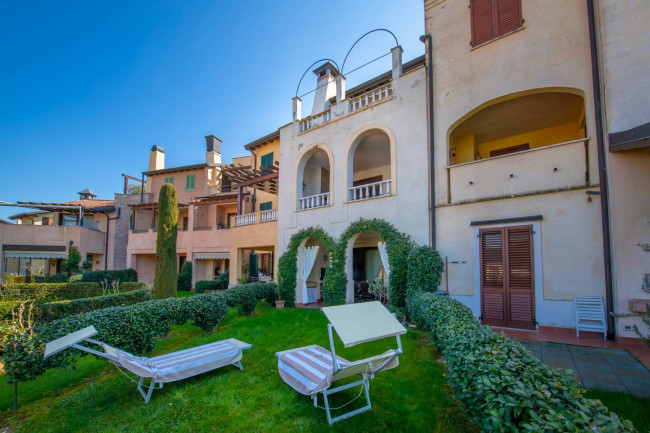 Appartamento in vendita a Peschiera del Garda