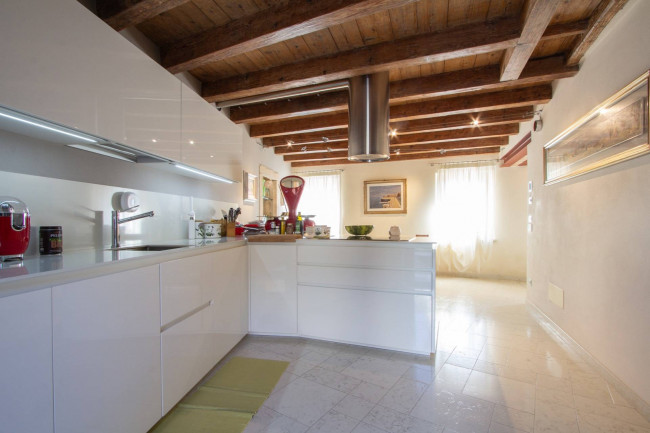 Single House for sale in Verona