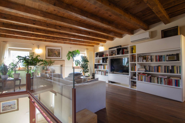 Single House for sale in Verona