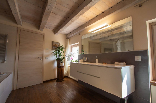 Single House for sale in Verona