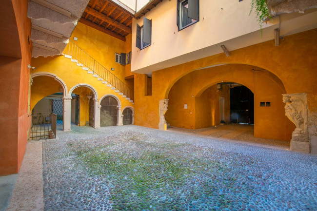 Appartamento in vendita a Verona