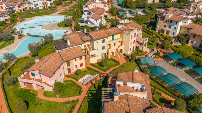 Appartamento in vendita a Peschiera del Garda