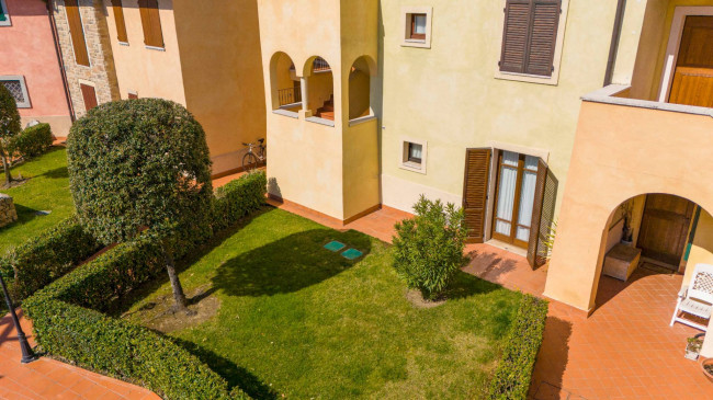 Appartamento in vendita a Peschiera del Garda