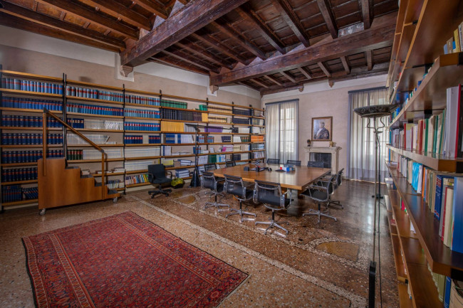 Appartamento in vendita a Verona
