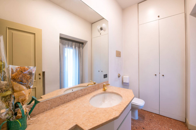 Appartamento in vendita a Verona