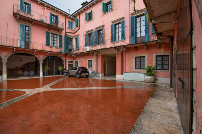 Appartamento in vendita a Verona
