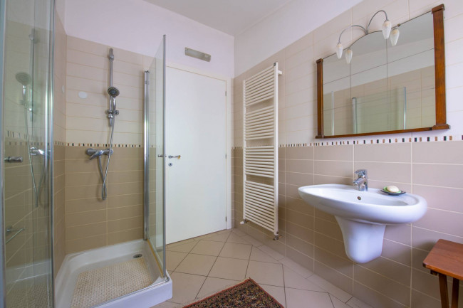 Villa in vendita a Costermano