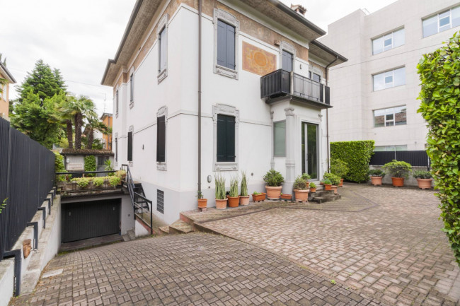 Casa singola in vendita a Verona