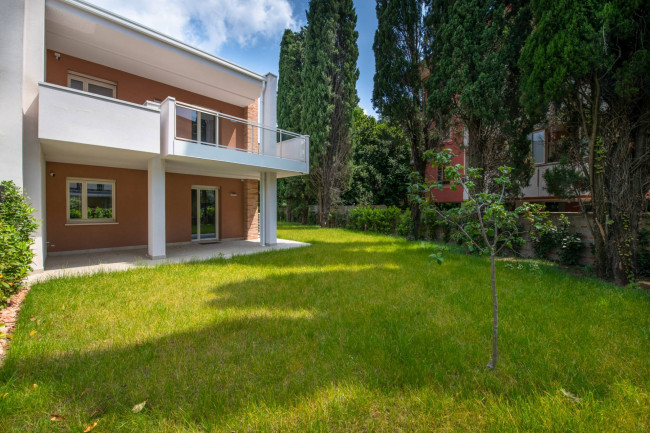 Villette a schiera in vendita a Verona