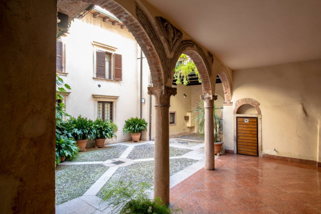 Appartamento in vendita a Verona