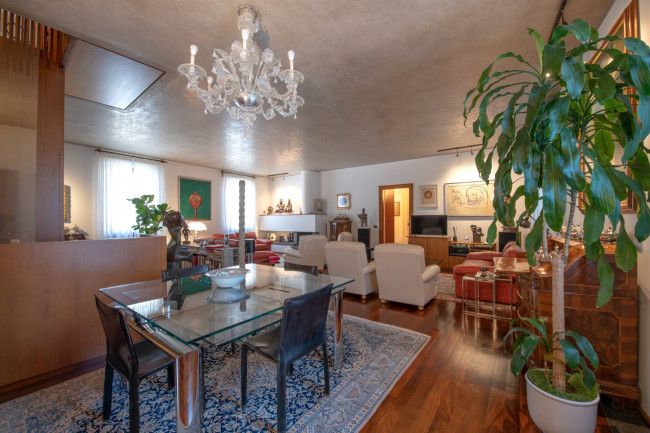 Appartamento in vendita a Verona