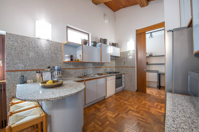 Appartamento in vendita a Verona